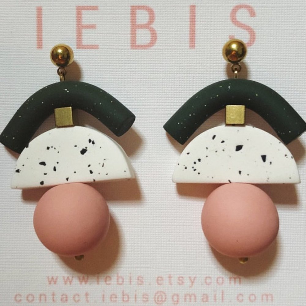 IEBIS Green Pink White Spot Polymer Clay Earrings - Picture 2 of 8
